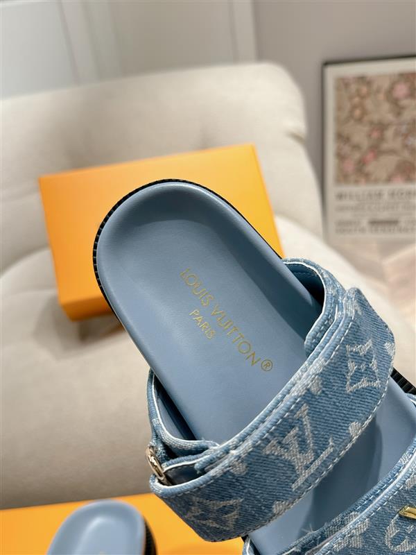 20251128184535416 200